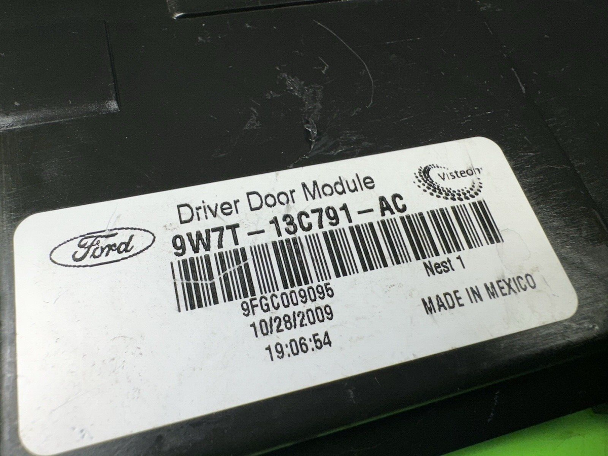 09-11 LINCOLN TOWN CAR/GRAND MARQUIS KEYLESS DRIVER DOOR MODULE