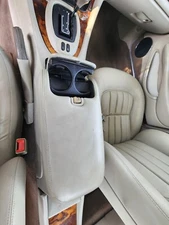 1998 1999 2000 01 02 2003 JAGUAR XJ8 VANDEN PLAS  CONSOLE ARMREST CUP HOLDER AGD