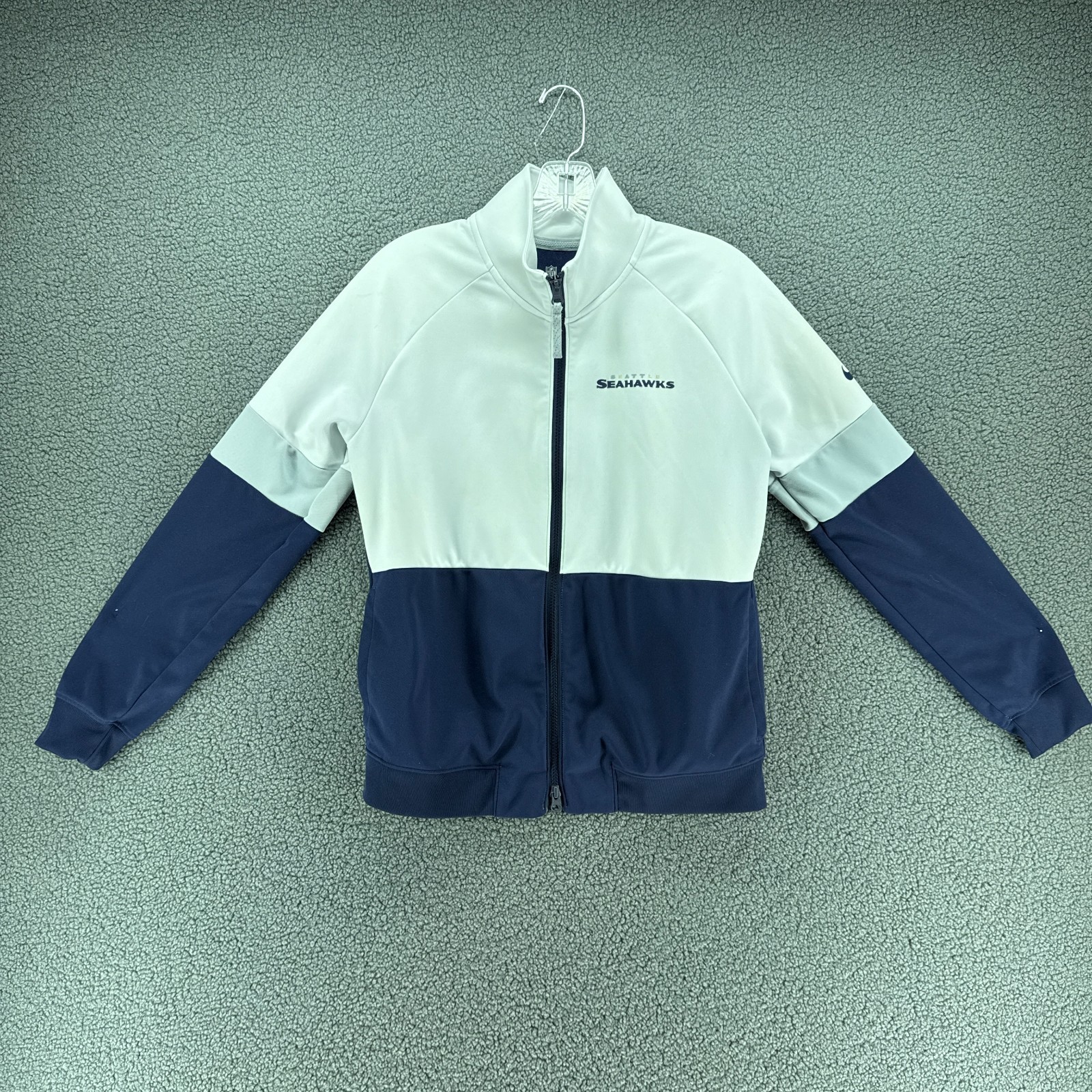 SACAI X NIKE Giacca Seattle Seahawks Nike Team Apparel donna media NFL full zip colorblock