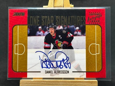 Daniel Alfredsson 2000-01 Topps Stadium Club Lone Star Signatures Auto