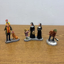 Lemax Christmas Holiday Village Figurines Gray Base Nuns Dad Son Dog Waiting