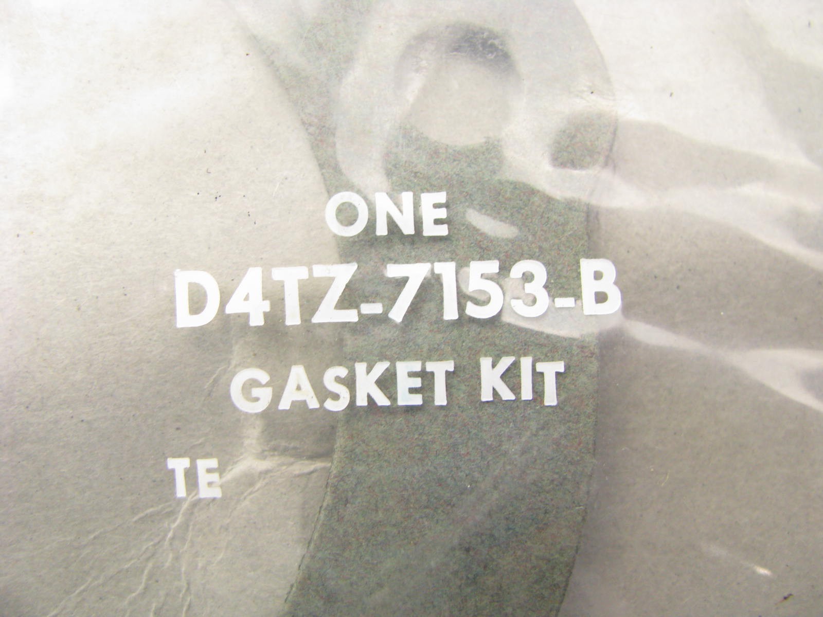 NEW - OEM Ford D4TZ-7153-B Transfer Case Gasket Set - New Process 205 NP205