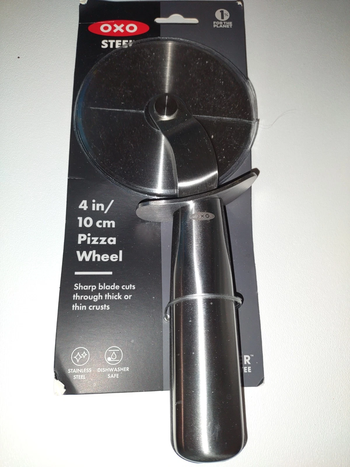 OXO Good Grips NEW Large 4-Inch Pizza Wheel and Cutter New
Opens in a new window or tab