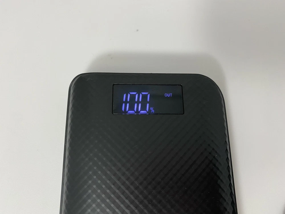 Power Bank EMT 26800 mAh High Capacity Powerbank Portable for IPone and Android