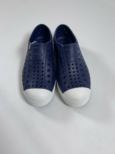 sale on native shoes