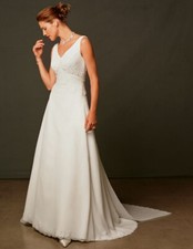 Casablanca Bridal Wedding Dress 14 Ivory Chiffon Long Sleeve Detachable Train