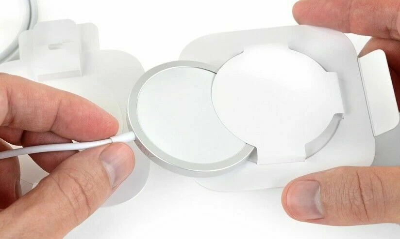 Caricatore MagSafe per Apple iPhone 17 16 15 14 13 Pro Plus AIR Max Wireless 15W - Immagine 3 di 3