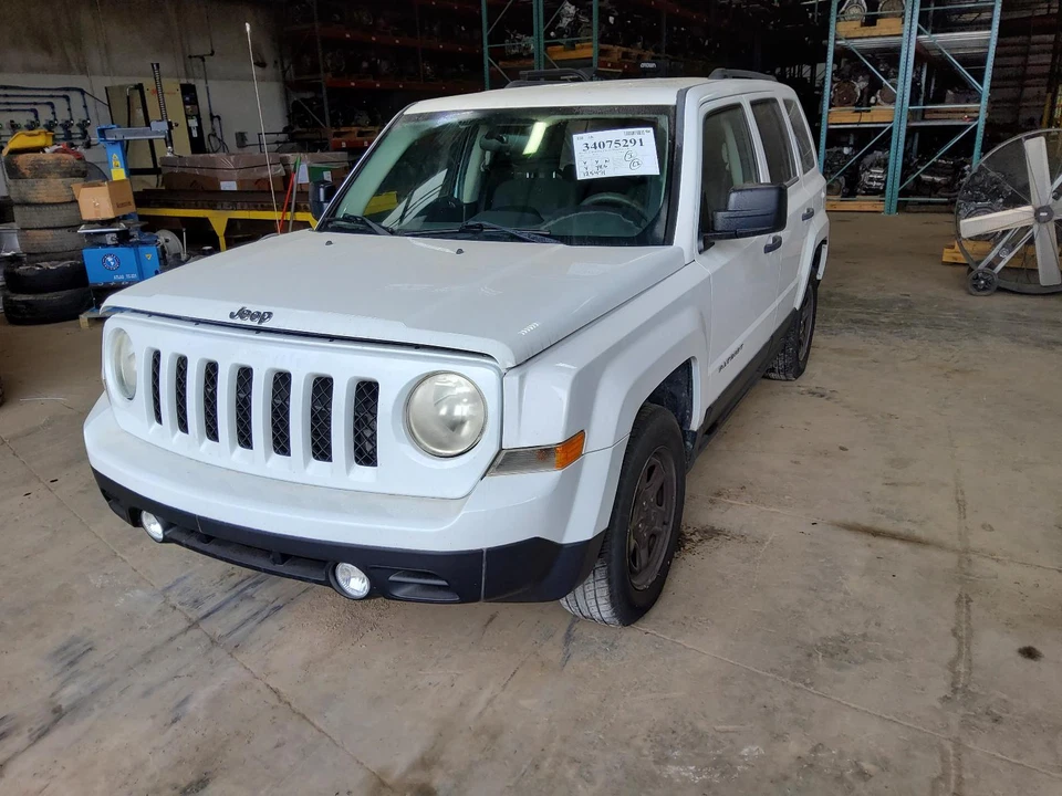 Used Left Door Mirror fits: 2012 Jeep Patriot moulded in black manual Left Grade - Image 3 of 4