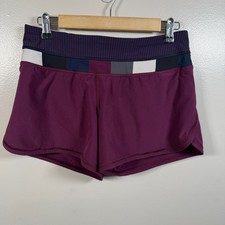 Lululemon Groovy Run Shorts Plum Pow Stripe Angel Size 6 Athletic Workout Gym