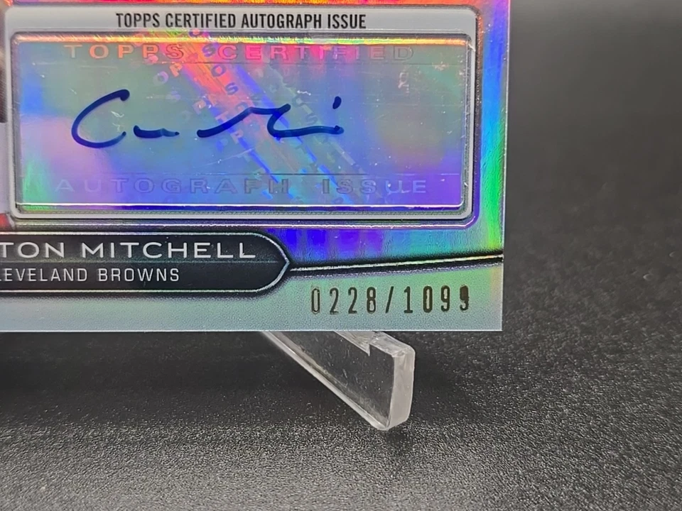 2010 Topps Platinum #61 Carlton Mitchell /1099 Rookie AUTO Cleveland Browns - Image 4 of 4