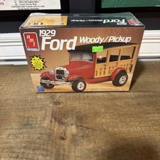 AMT FORD 1929 WOODY / PickUp model kit NEW in FACTORY SEALED BOX