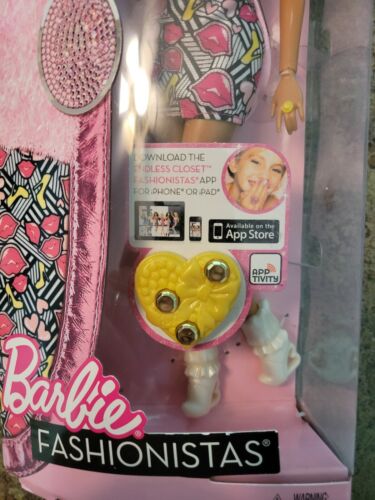2011 BARBIE Fashionistas X2275 NIKKI Mattel NEW IN BOX NRFB - Picture 2 of 8