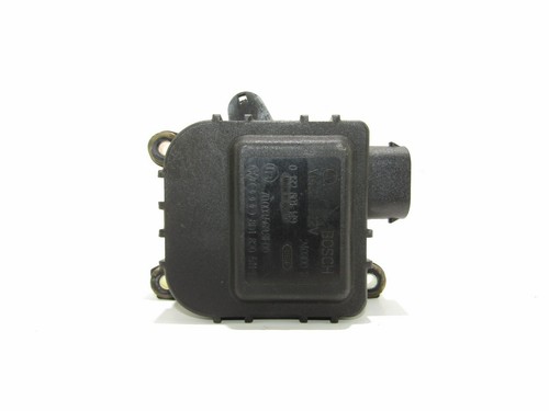 VW PASSAT B5 1999 Stellmotor Klima Heizung heater flap actuator 8d1820511b
