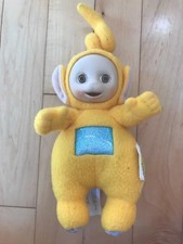 Vtg 1998 Playskool Hasbro TELETUBBIE LAA LAA Plush 9" 57726 Toy Free USA Ship