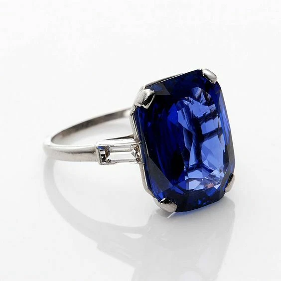 Anillo de compromiso de 3 piedras de oro blanco de 14 quilates con diamantes ... - Imagen 2 de 4