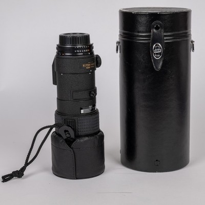 Nikon AF NIKKOR 300mm f4 ED Objektiv mit Hardcase CL42