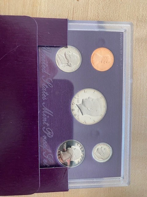 us mint sets lot 1987 -1990 &1996 - Image 3 of 4