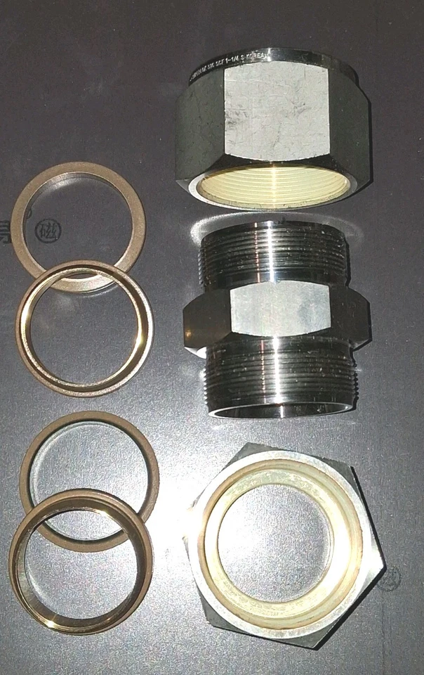 1-1/4" 316ss Compression Union Fitting Superlok SU-20-316 SS - Image 2 of 4