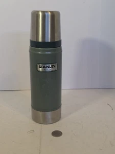 Stanley The Legendary Classic Vacuum Bottle 16 oz Hammertone Green Insulated
