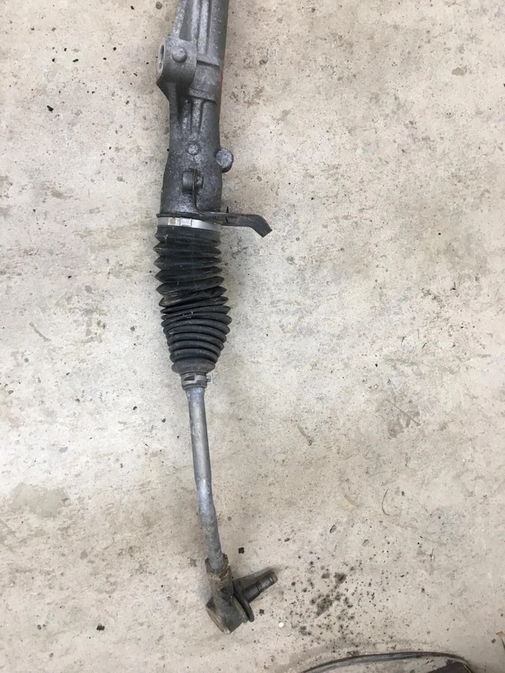 18 Mitsubishi ECLIPSE CROSS Steering Gear (incl. Rack) (NO SHIPPING) Foto 3 de 3