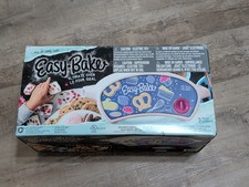 Hasbro Easy-Bake Ultimate Oven EasyBake Electric Ages 8 Factory Sealed NOS