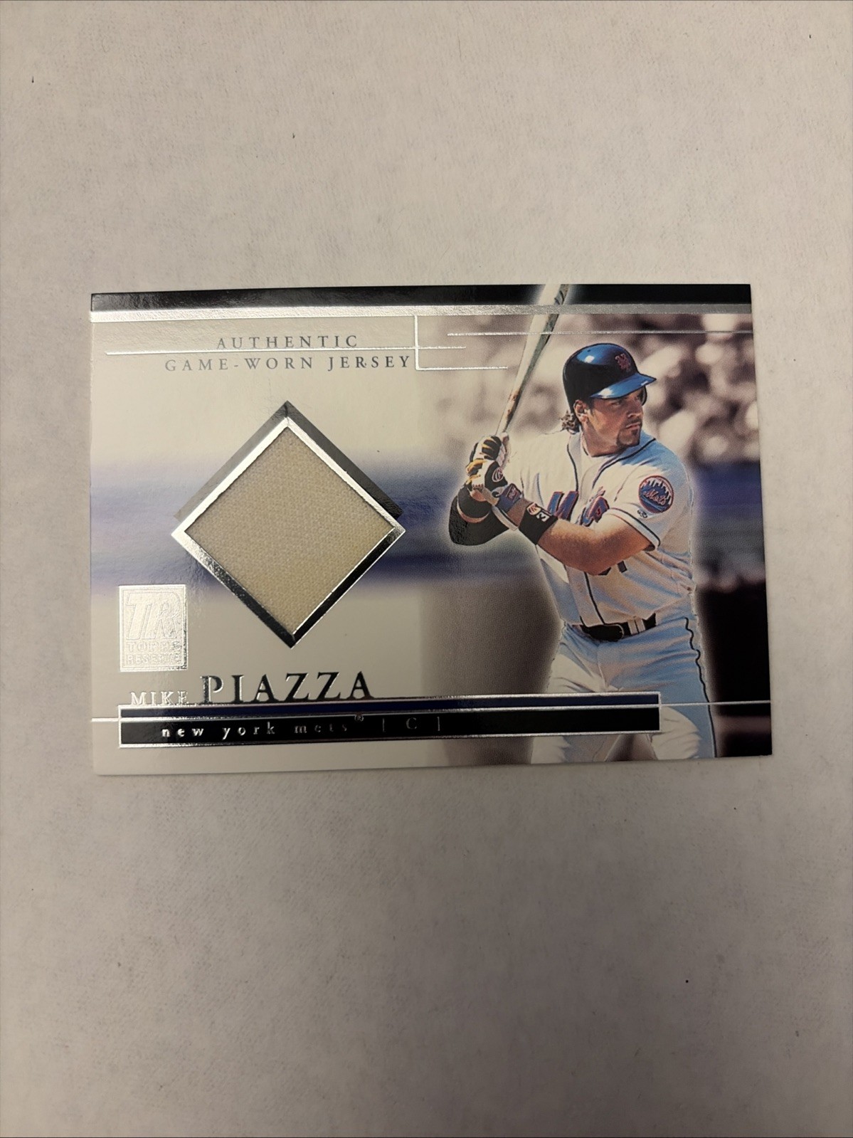 2002 Topps Reserve - Jerseys Mike Piazza #TRJ-MP (MEM)