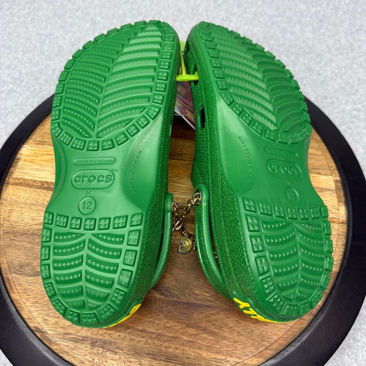 CROCS Mens Size 11 Womens 13 Lucky Charms Classic Slip On Clogs Glitter Green Crocs Classic Clog Lucky Charms (Kids) - 209459-310 - US main image 2