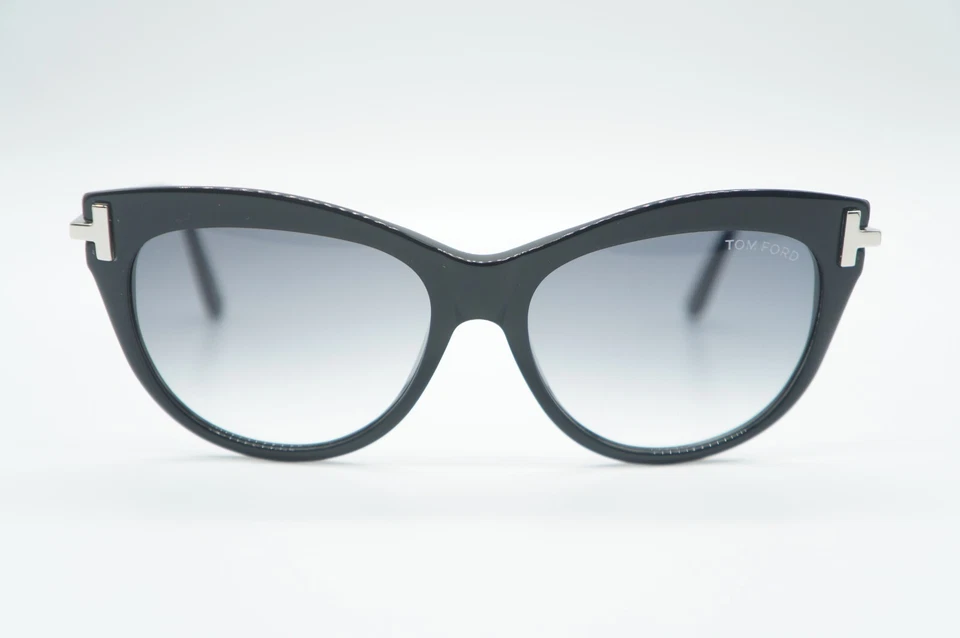 NUEVO TOM FORD TF 821 01B KIRA NEGRO GRADO HUMO AUTÉNTICAS GAFAS DE SOL MARCOS 56-16 Foto 3 de 4