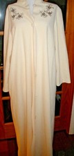 Vintage Montgomery Ward Beige Bathrobe XL 40-42 