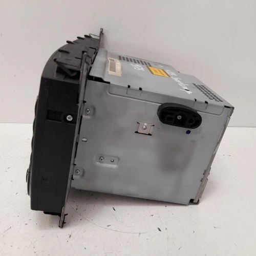 A2038273842 System Audio / Radio/CD für MERCEDES-BENZ Klasse C ( Bm 203) S - Bild 2 von 10