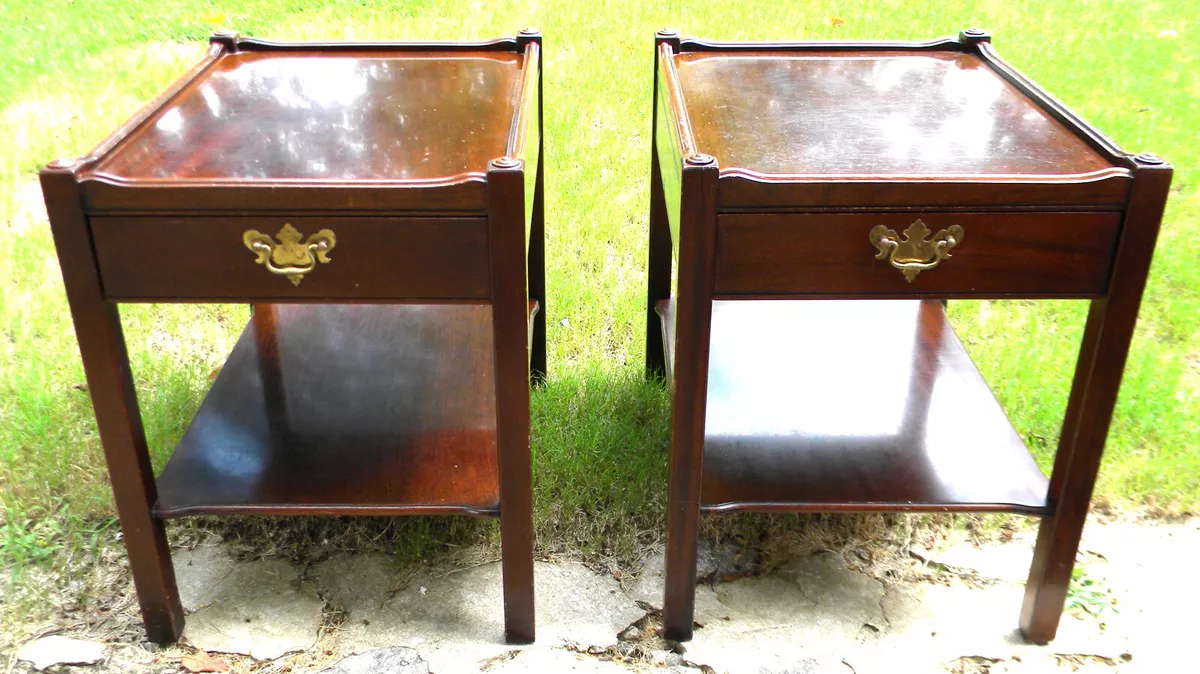 Hickory Chair Co. James River Collection End side Tables Solid Mahogany 18x24