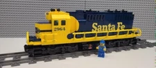 Custom Train Santa Fe GP40 Engine -Please Read Item Description-
