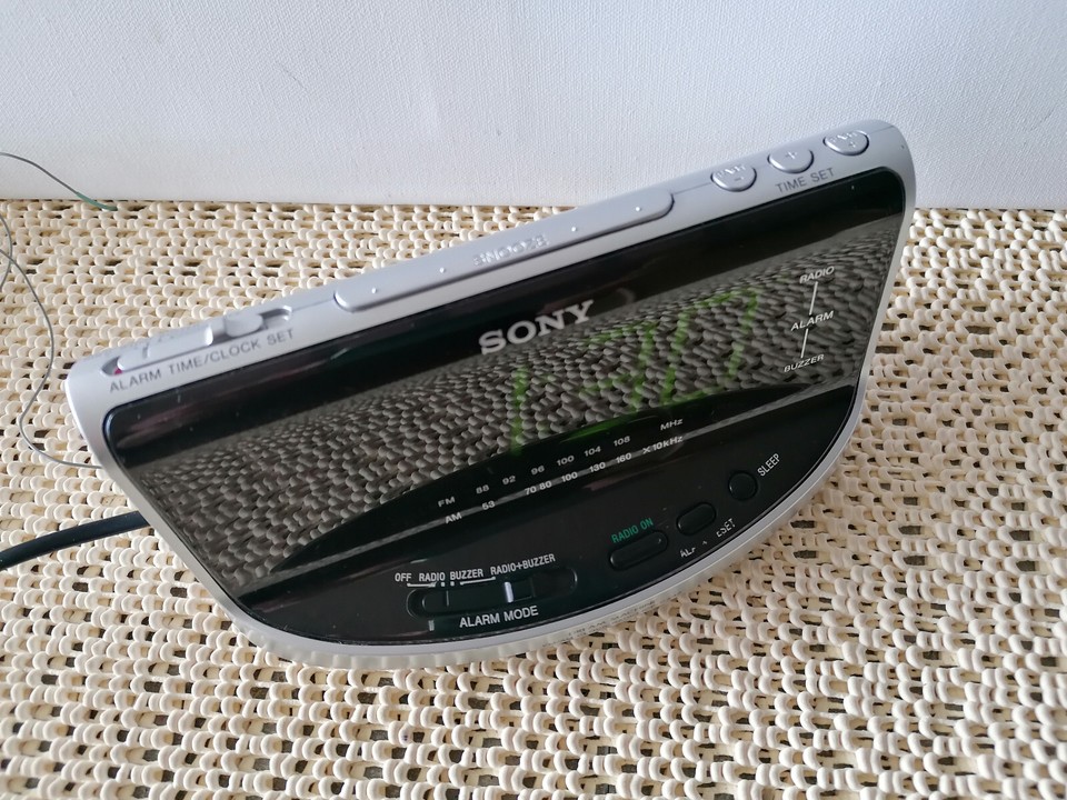 SONY Dream Machine FM/AM Clock Radio ICFC492 Radiowecker eBay