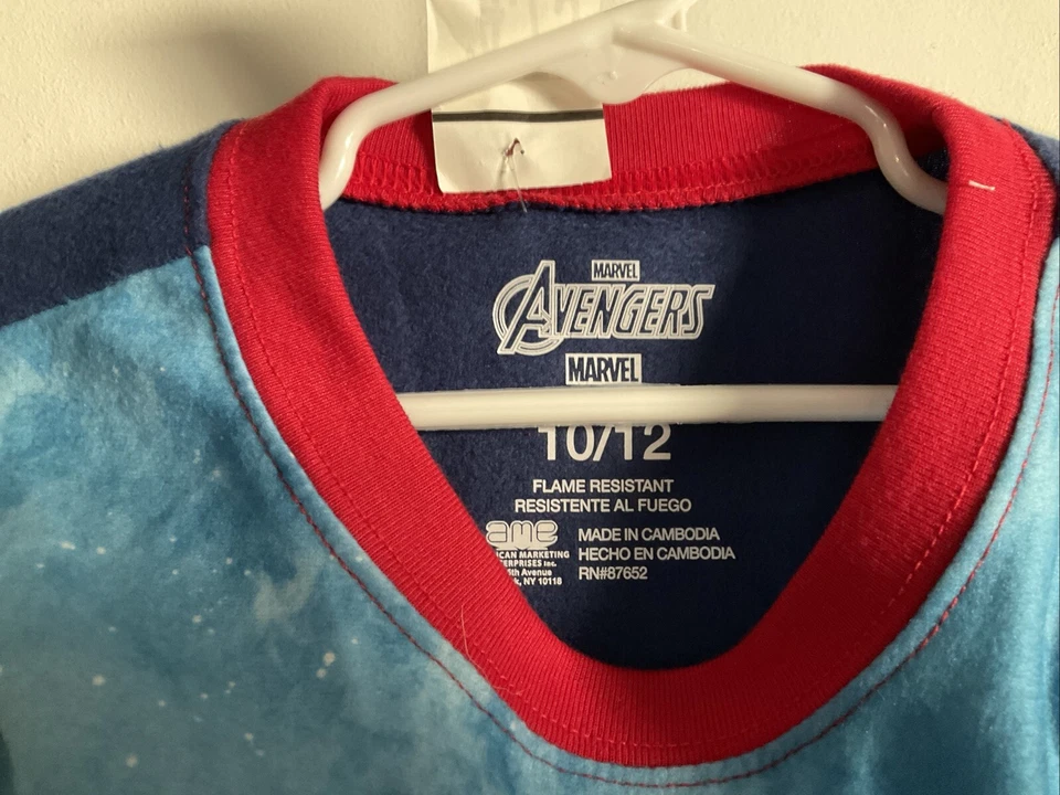 Camisa para dormir Marvel Avengers talla 10/12 Foto 2 de 3