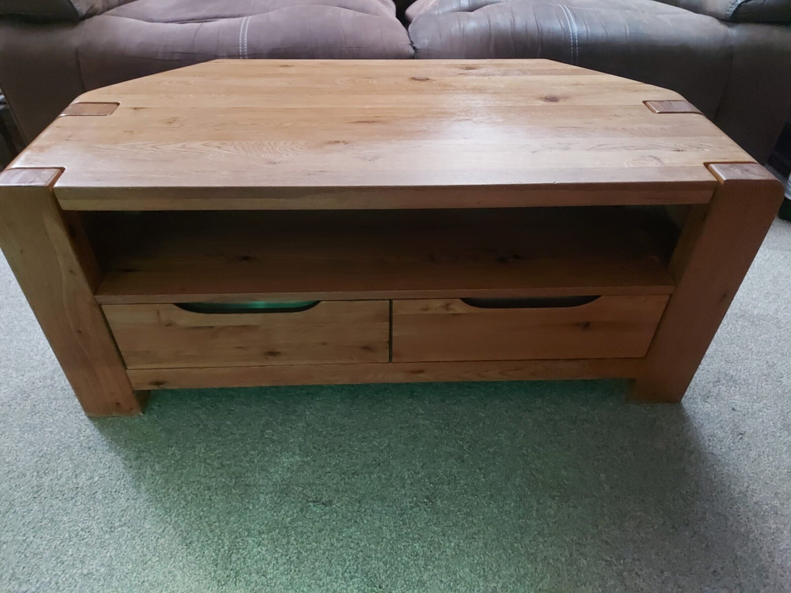 Beautiful Mint Condition solid oak TV Unit eBay