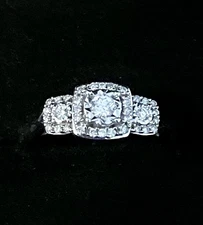 10k White Gold Three Stone Diamond Engagement Ring Zales 1/4 CT TW Size 7.5
