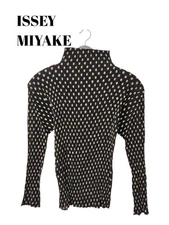 USED 129843 ISSEY MIYAKE HIGH-NECK DOT TOP GOOD