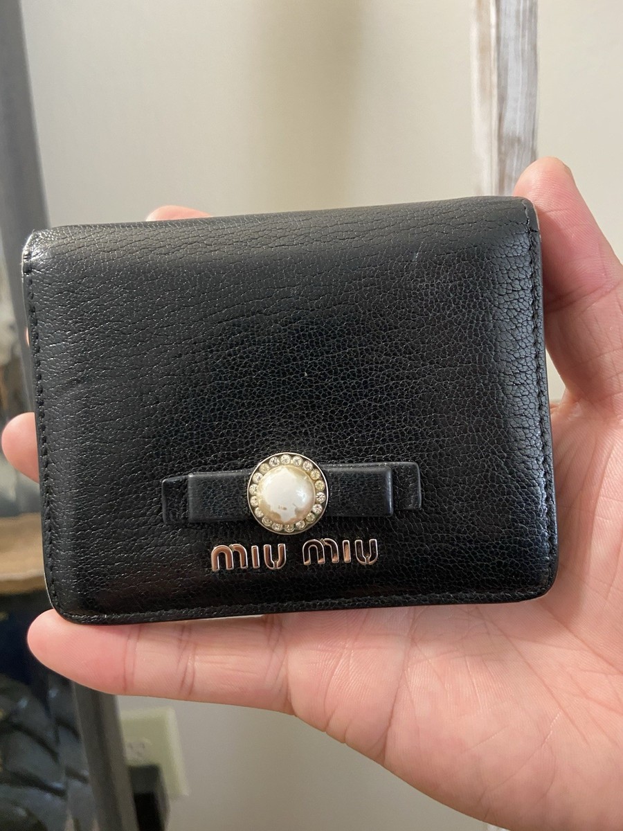 Miu Miu Black Glossy Leather Small Bifold Wallet With Bow +