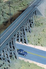 Walthers Cornerstone HO Scale Building/Structure Kit Trestle/Deck Girder Bridge