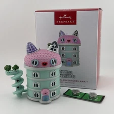 2024 Hallmark A-MEOW-ZING ADVENTURES AWAIT Gabby's Dollhouse Magic Ornament