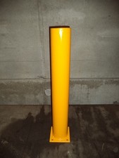Heavy duty 115mm diameter bolt down security bollard/post/barrier.750mm tall.