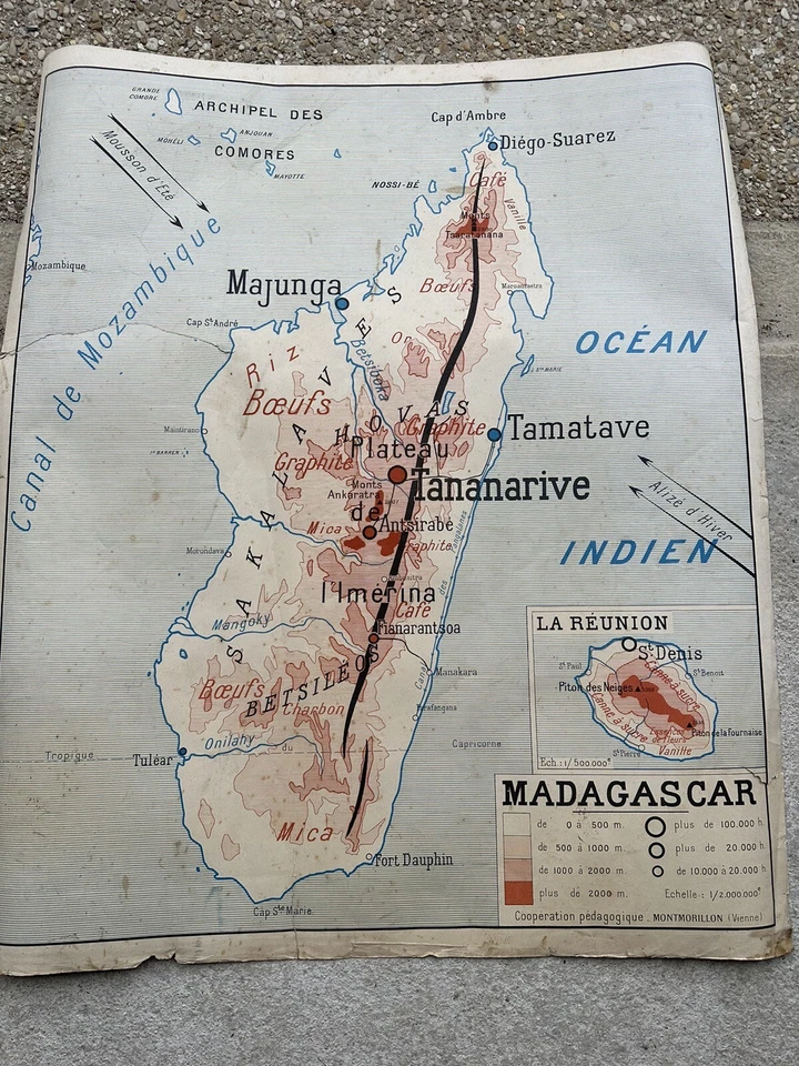 Carte scolaire Vidal Lablache Indochine / Madagascar 90cm * 75 Cm Carton - Photo 2/2