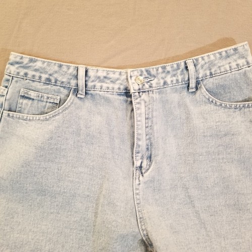 Jean Shorts Womens 34 Denim Distressed Cut Off Frayed Light Wash High Waist Jort - Picture 2 of 10