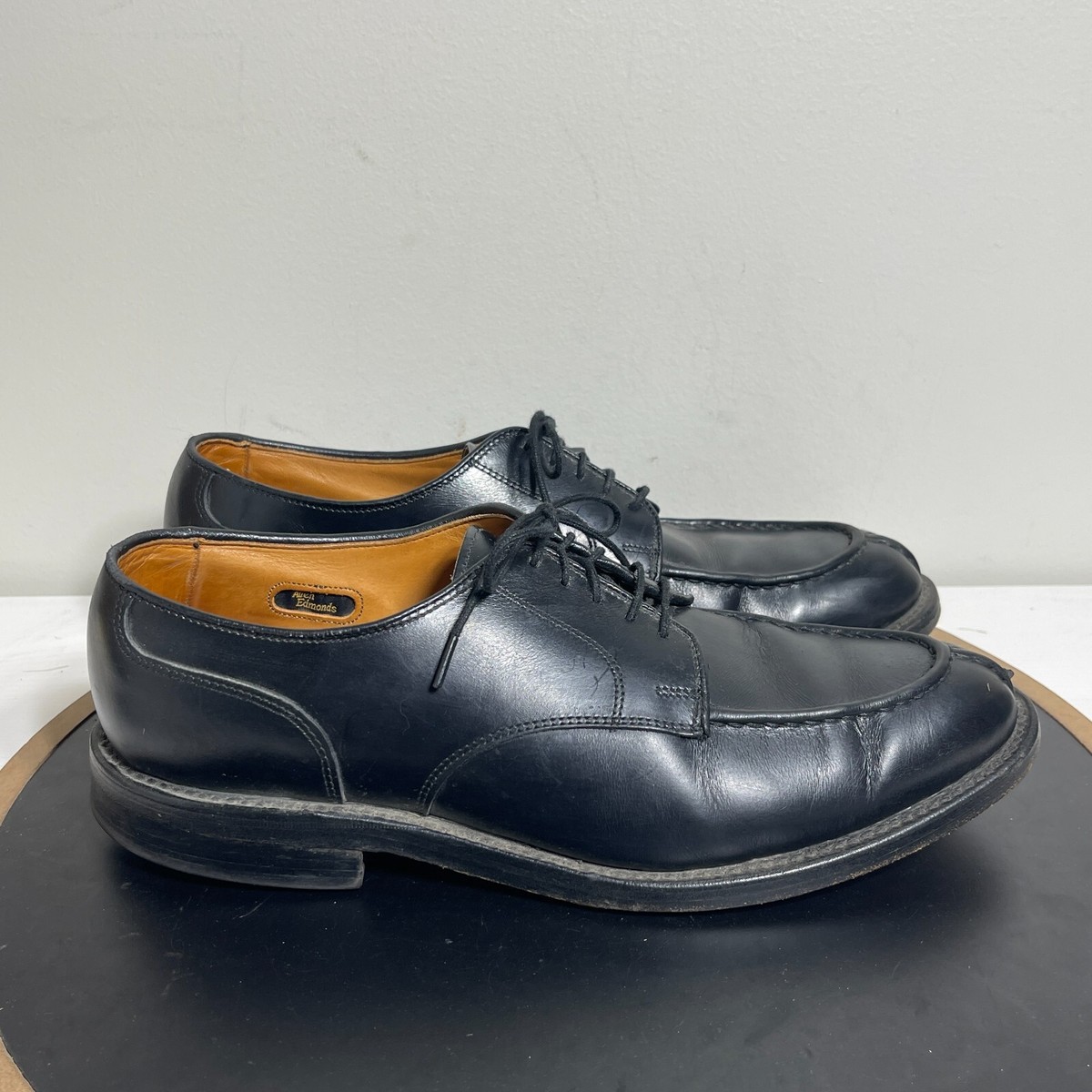 Allen Edmonds Bradley Black Leather Split Toe Derby Oxford  display picture 2