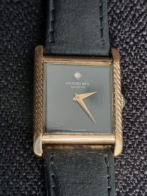 RAYMOND WEIL 651 HERREN TANK UHR SCHWARZ & GOLD ZIFFERBLATT HANDAUFZUG UND LEDERARMBAND
