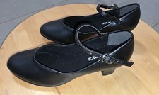 So Danca CH50 Celine character shoe in Black, size 4, 1.5" heels