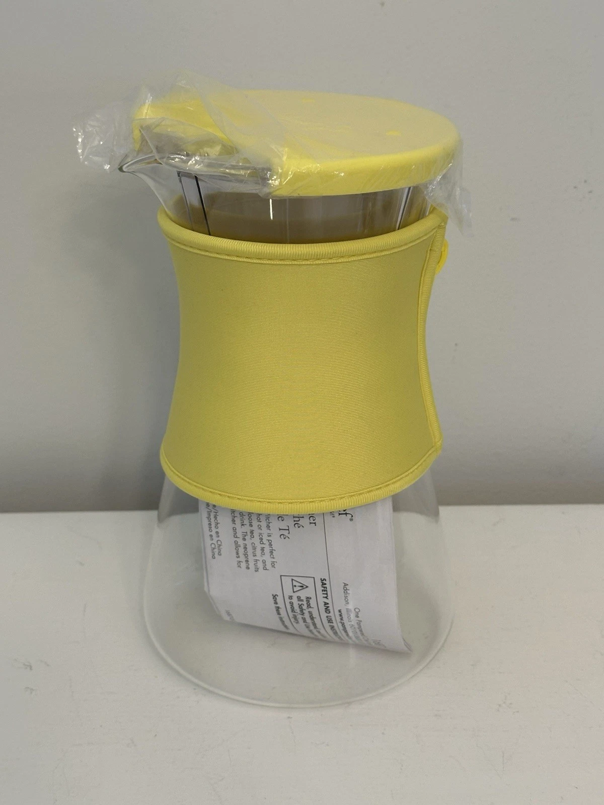 Pampered Chef Tea Water Infusion Pitcher w/ Yellow Neoprene Sleeve~NEW No Box