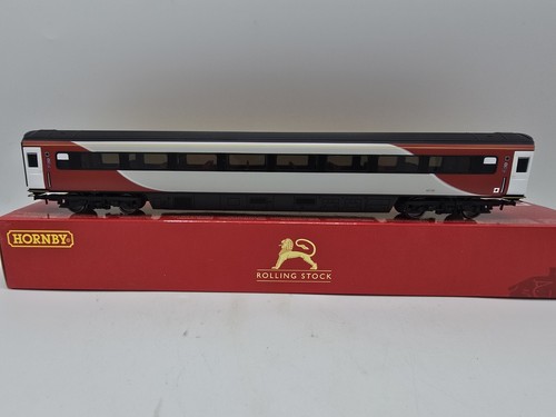 #6838 Hornby R4931B Mk3 TSO Anhänger Standard offen `42150` in LNER rot-weiß. | Condition: Used