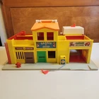 FP Little People Play Family Village #997 Play Set W Connecting Bridge Vintage