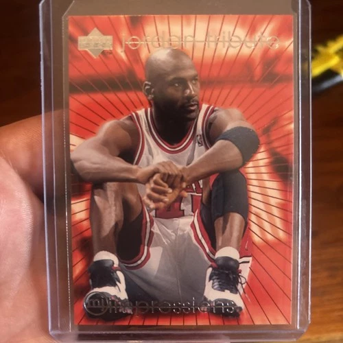 New ListingMichael Jordan Card 90’s INSERT RAINBOW HOLO FOIL SSP RARE 🔥 BULLS JERSEY #23